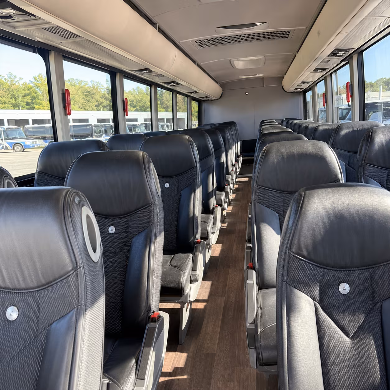book group transportation for your next airport transfer 5
