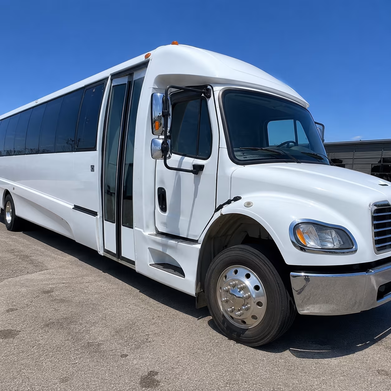 book group transportation for your next convention or trade show 3