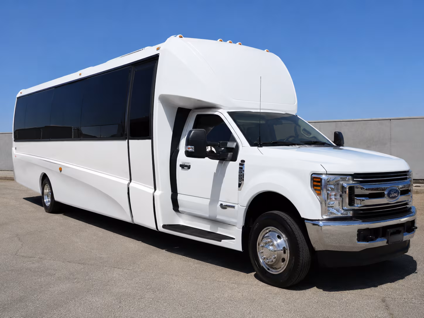 book group transportation for your next wedding 1