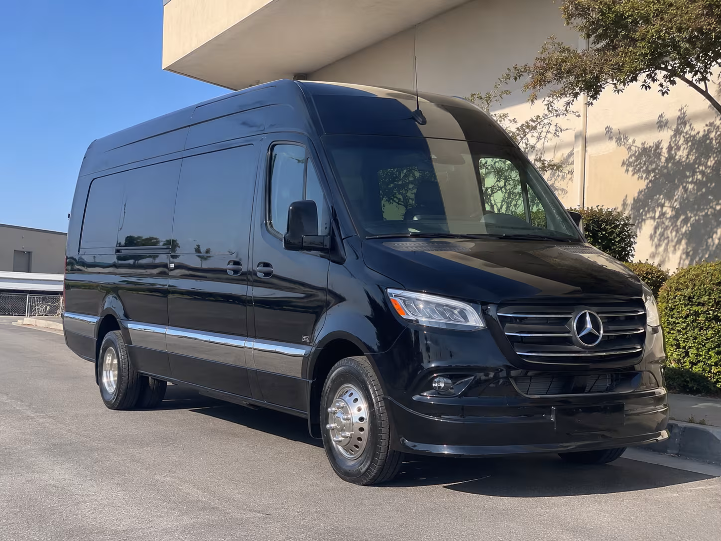 bus rental options for las vegas trips