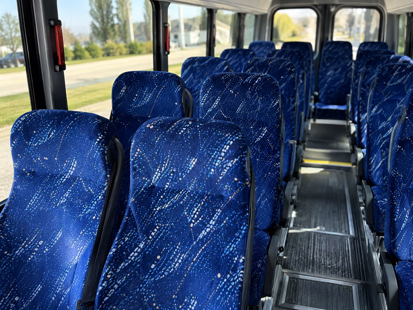 las vegas 20 passenger minibus interior