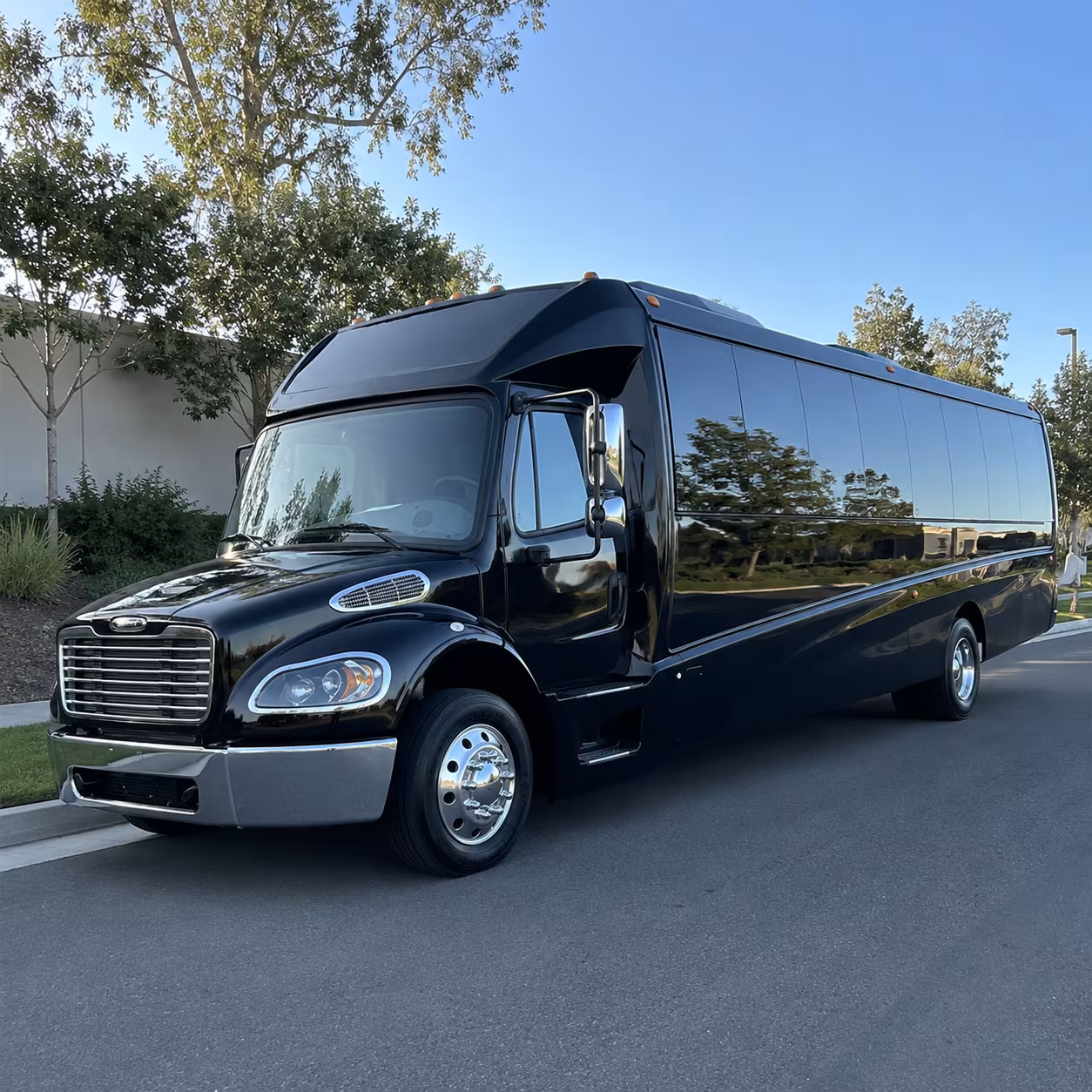 las vegas 20 passenger minibus