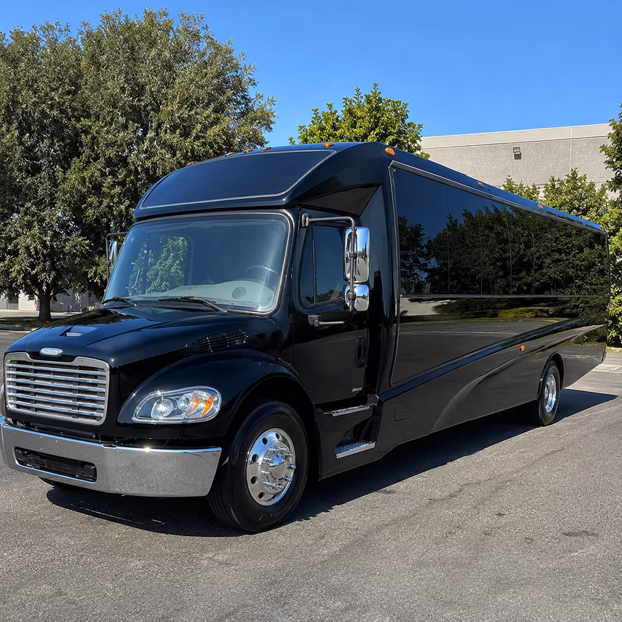 minibuses for executive retreats and off site corporate outings near las vegas