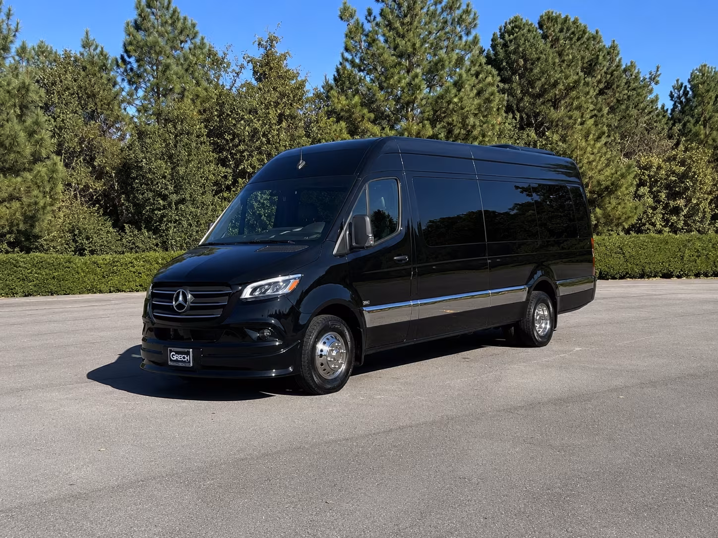 sprinter van and minibus rentals for small group wine tours near las vegas